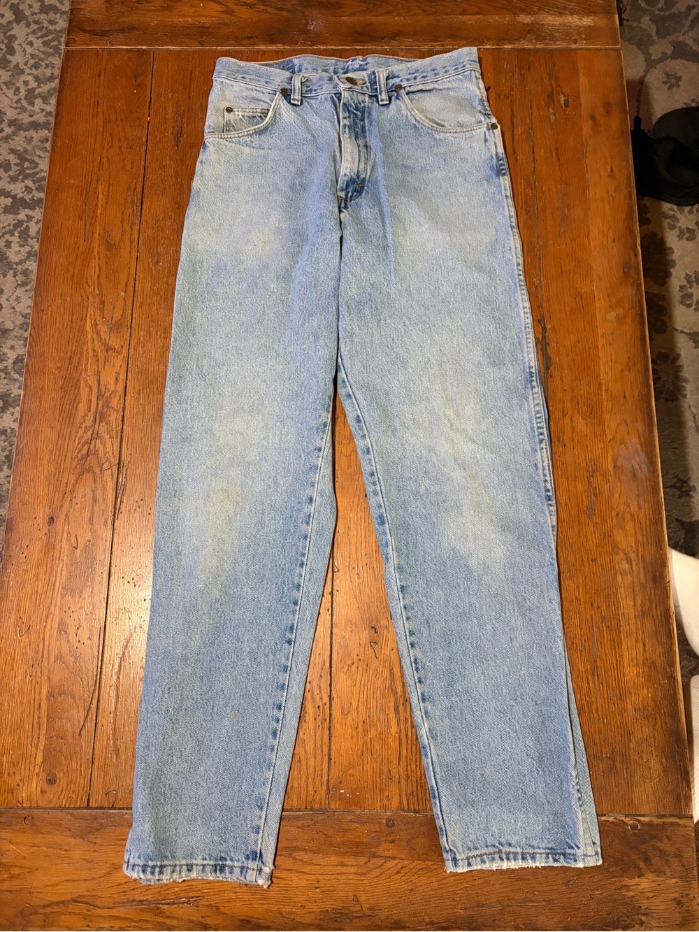 Wrangler Light Blue Relaxed Fit Men's Jeans